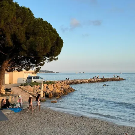 Juan-les-pins Clim-plage 200m -piscine *