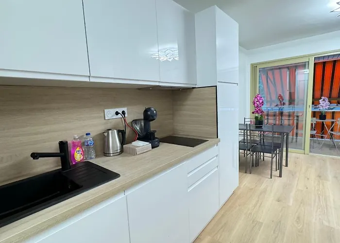 Juan-les-pins Clim-plage 200m -piscine Apartment *