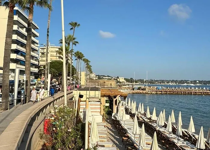 Apartment Juan-les-pins Clim-plage 200m -piscine Antibes